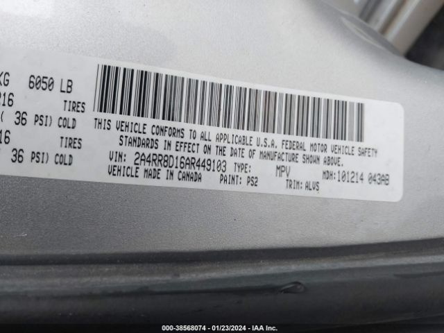 Photo 8 VIN: 2A4RR8D16AR449103 - CHRYSLER TOWN & COUNTRY 