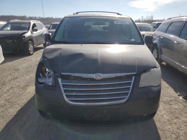 Photo 4 VIN: 2A4RR8D17AR376436 - CHRYSLER MINIVAN 