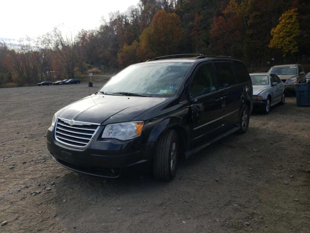 Photo 1 VIN: 2A4RR8D17AR428440 - CHRYSLER TOWN & COU 