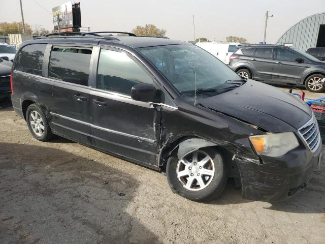 Photo 3 VIN: 2A4RR8D19AR393738 - CHRYSLER TOWN & COU 