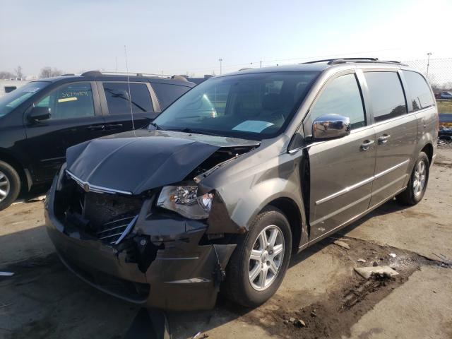 Photo 1 VIN: 2A4RR8D19AR403930 - CHRYSLER TOWN &AMP COU 