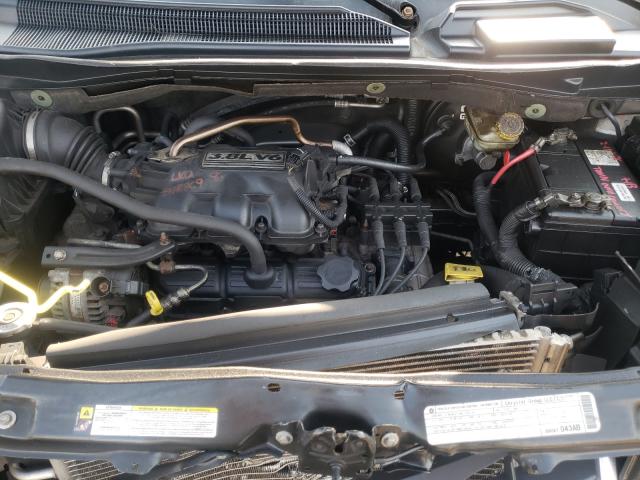 Photo 6 VIN: 2A4RR8D19AR403930 - CHRYSLER TOWN &AMP COU 