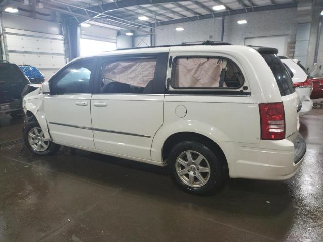 Photo 1 VIN: 2A4RR8D19AR405211 - CHRYSLER TOWN & COU 