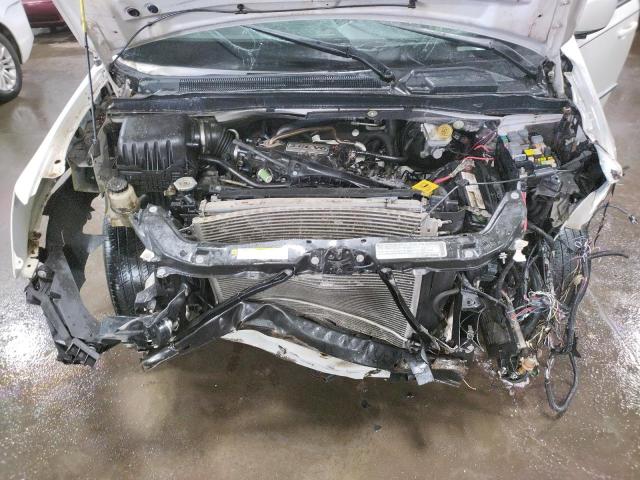 Photo 11 VIN: 2A4RR8D19AR405211 - CHRYSLER TOWN & COU 