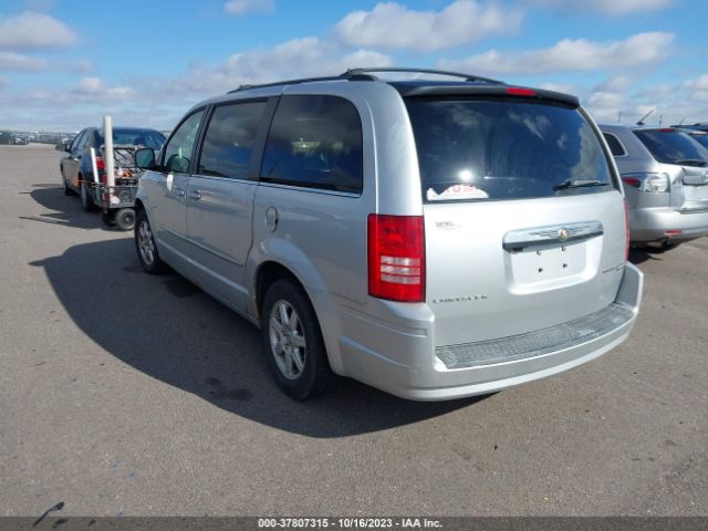 Photo 2 VIN: 2A4RR8D1XAR427816 - CHRYSLER TOWN & COUNTRY 