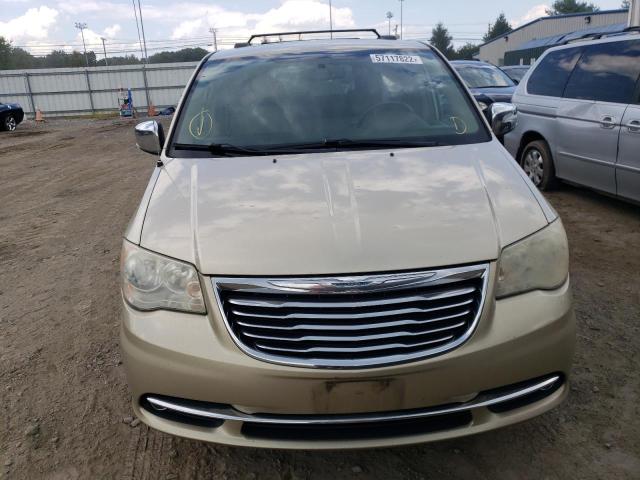 Photo 8 VIN: 2A4RR8DG0BR609756 - CHRYSLER TOWN & COU 