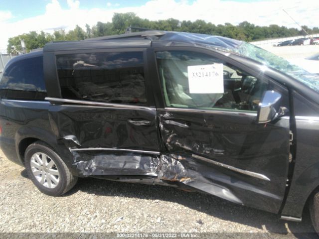 Photo 5 VIN: 2A4RR8DG0BR676518 - CHRYSLER TOWN & COUNTRY 