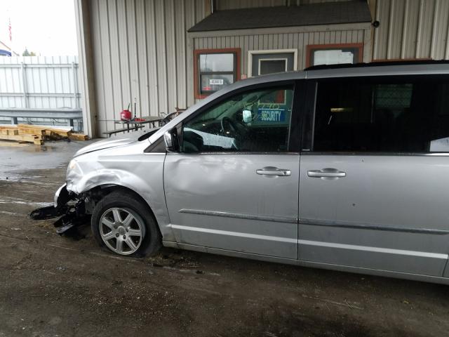 Photo 8 VIN: 2A4RR8DG0BR690029 - CHRYSLER TOWN & COU 