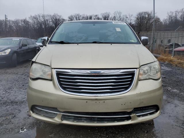 Photo 4 VIN: 2A4RR8DG0BR734448 - CHRYSLER TOWN & COU 