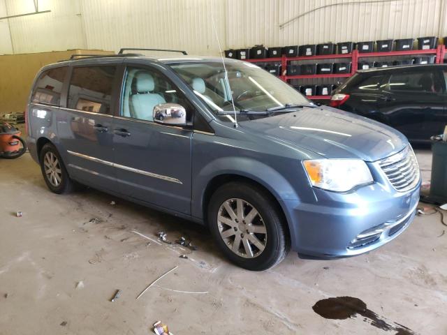 Photo 3 VIN: 2A4RR8DG0BR779938 - CHRYSLER TOWN & COU 