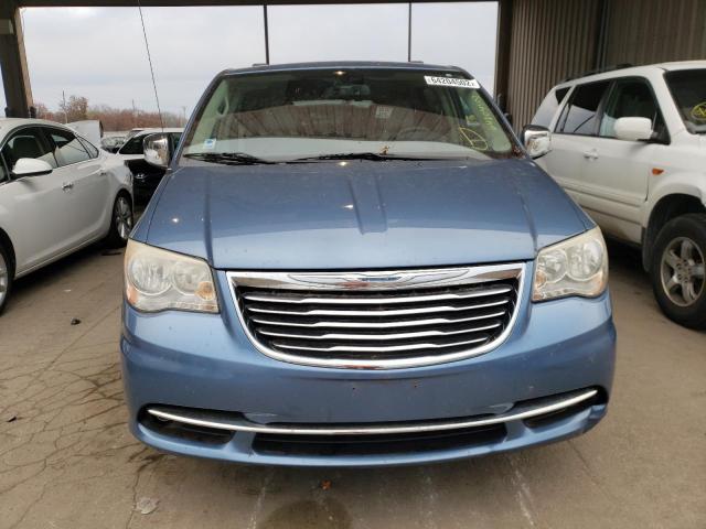 Photo 4 VIN: 2A4RR8DG0BR781365 - CHRYSLER TOWN & COU 