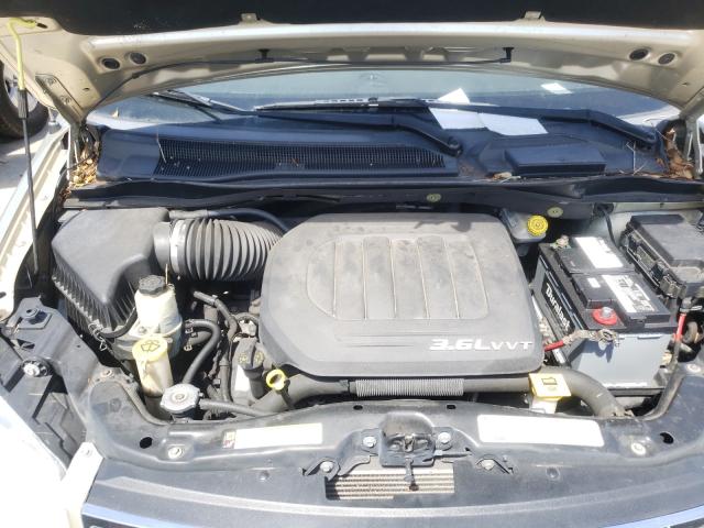 Photo 6 VIN: 2A4RR8DG0BR782970 - CHRYSLER TOWN & COU 