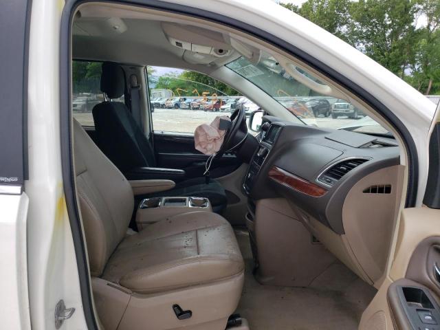 Photo 4 VIN: 2A4RR8DG1BR613721 - CHRYSLER TOWN & COU 