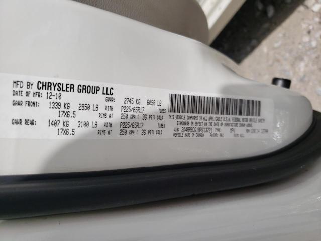 Photo 9 VIN: 2A4RR8DG1BR613721 - CHRYSLER TOWN & COU 