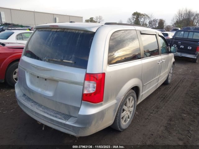 Photo 3 VIN: 2A4RR8DG1BR630311 - CHRYSLER TOWN & COUNTRY 