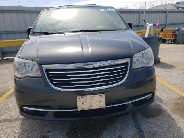 Photo 8 VIN: 2A4RR8DG1BR650414 - CHRYSLER TOWN &AMP COU 