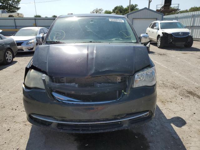 Photo 8 VIN: 2A4RR8DG1BR667780 - CHRYSLER TOWN & COU 