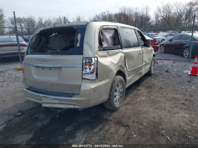 Photo 3 VIN: 2A4RR8DG1BR676169 - CHRYSLER TOWN & COUNTRY 