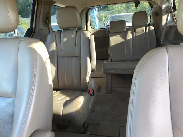 Photo 9 VIN: 2A4RR8DG1BR677791 - CHRYSLER TOWN & COU 