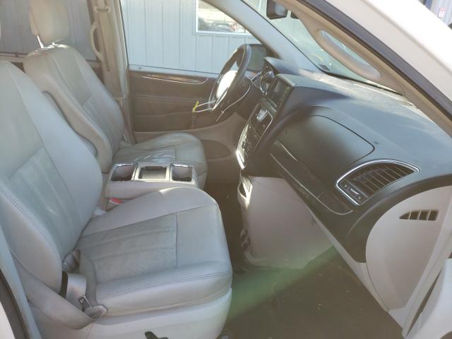 Photo 4 VIN: 2A4RR8DG1BR683848 - CHRYSLER TOWN &AMP COU 