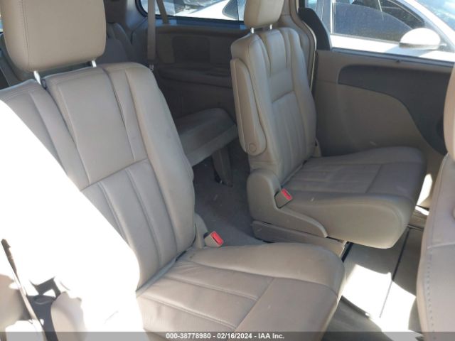 Photo 7 VIN: 2A4RR8DG1BR714256 - CHRYSLER TOWN & COUNTRY 