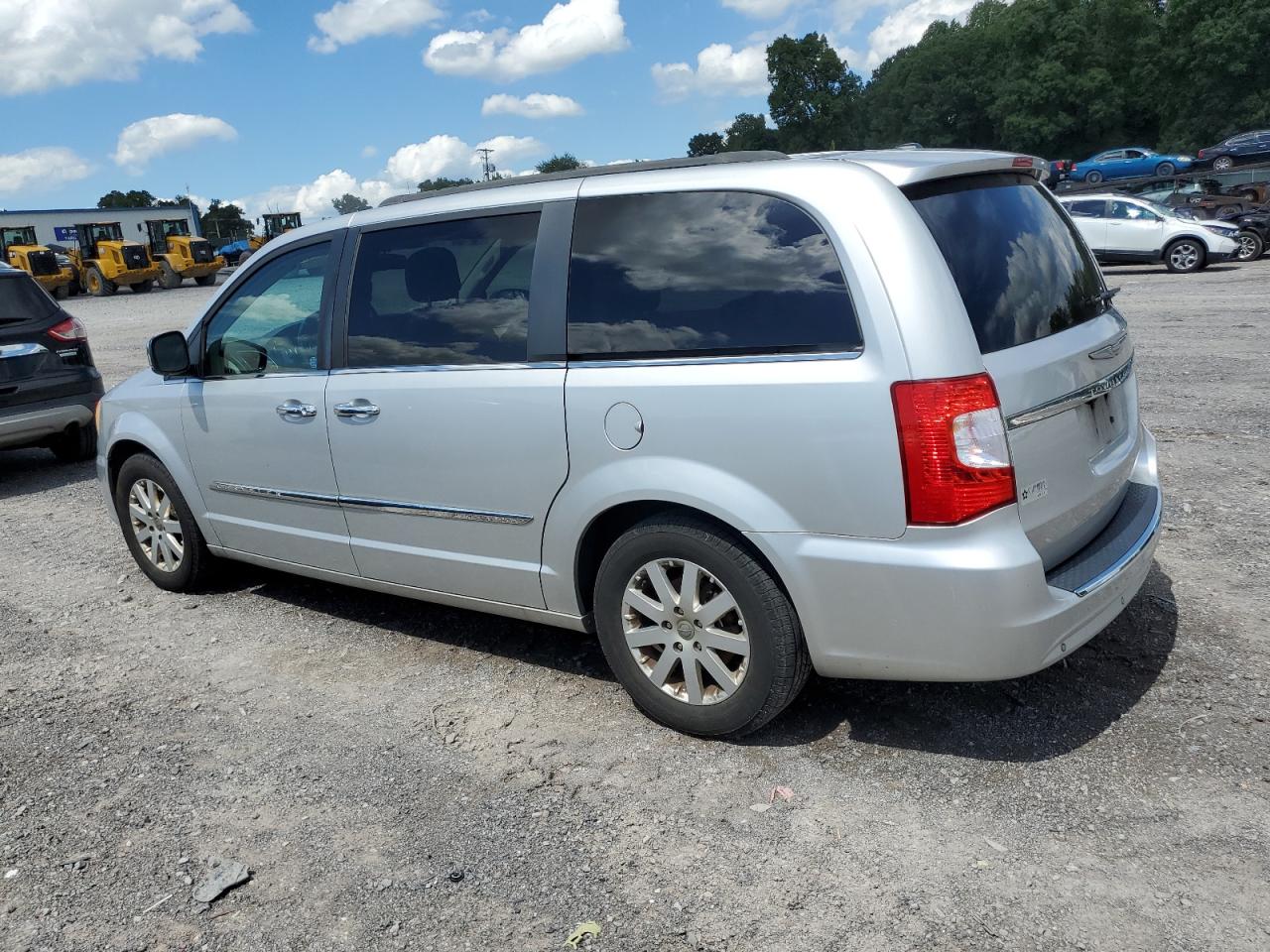 Photo 1 VIN: 2A4RR8DG1BR759861 - CHRYSLER TOWN & COUNTRY 