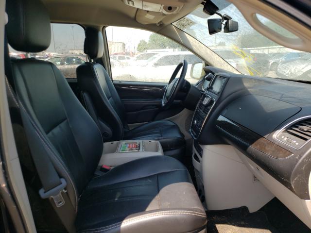 Photo 4 VIN: 2A4RR8DG2BR614859 - CHRYSLER TOWN AND C 