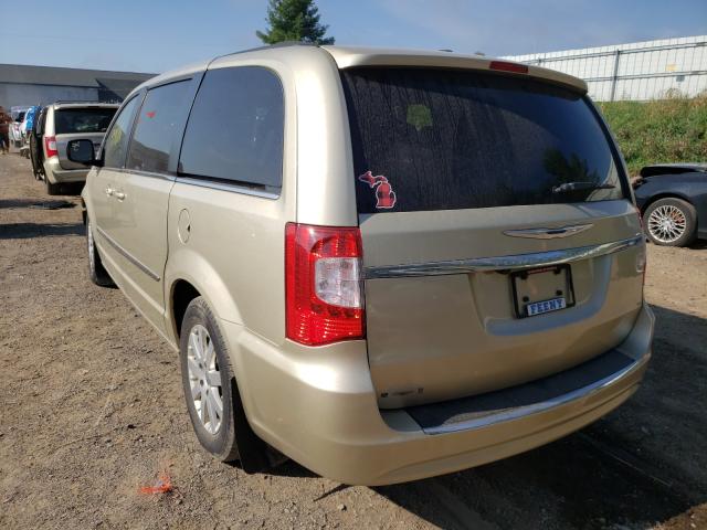 Photo 2 VIN: 2A4RR8DG2BR616983 - CHRYSLER TOWN &AMP COU 