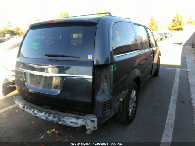 Photo 3 VIN: 2A4RR8DG2BR618121 - CHRYSLER TOWN & COUNTRY 