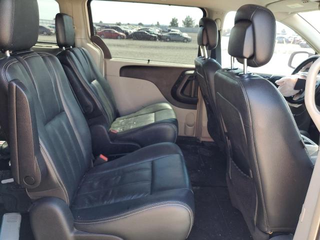 Photo 5 VIN: 2A4RR8DG2BR721829 - CHRYSLER TOWN & COU 