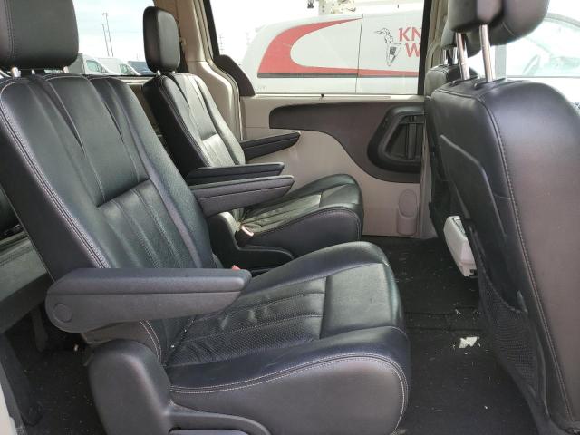 Photo 10 VIN: 2A4RR8DG2BR758945 - CHRYSLER TOWN & COU 