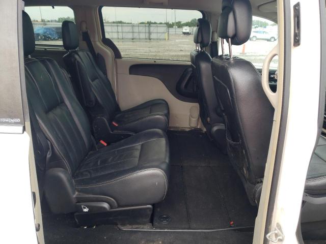 Photo 5 VIN: 2A4RR8DG2BR760081 - CHRYSLER TOWN & COU 