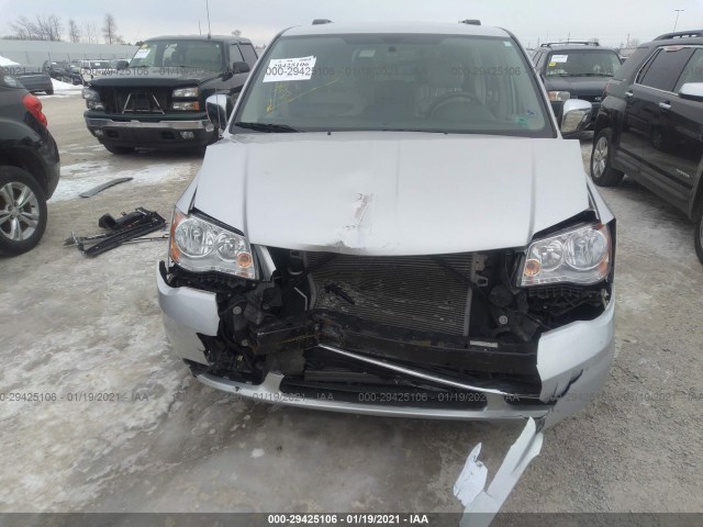 Photo 5 VIN: 2A4RR8DG2BR780394 - CHRYSLER TOWN & COUNTRY 