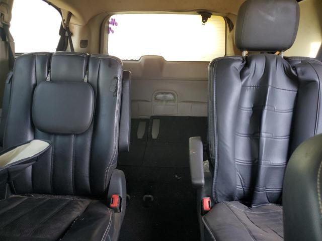 Photo 9 VIN: 2A4RR8DG2BR780489 - CHRYSLER TOWN & COU 