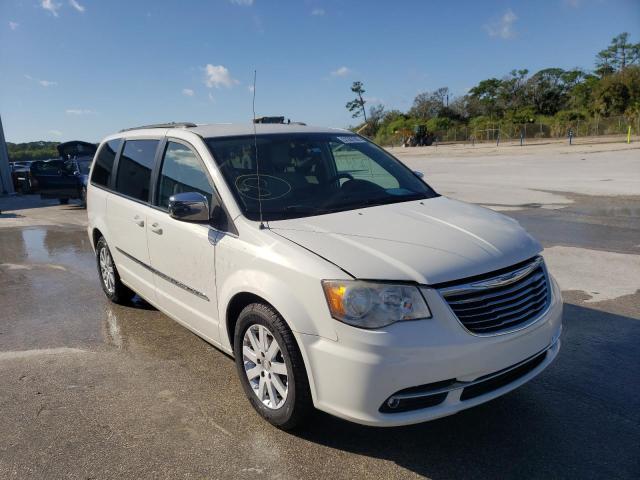 Photo 0 VIN: 2A4RR8DG2BR798619 - CHRYSLER TOWN &AMP COU 