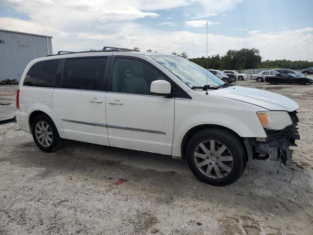 Photo 3 VIN: 2A4RR8DG3BR676142 - CHRYSLER MINIVAN 