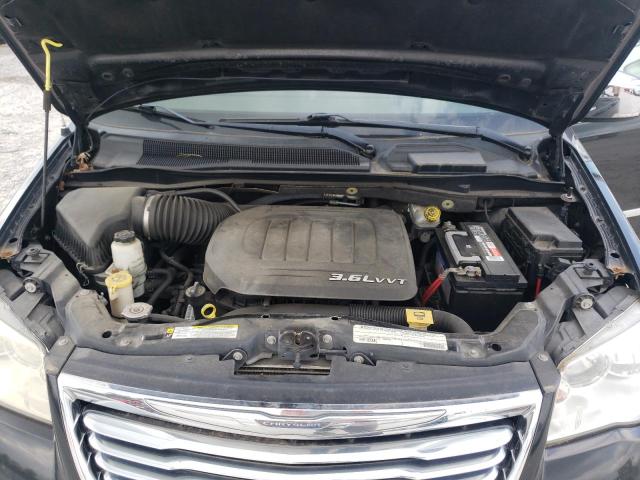 Photo 11 VIN: 2A4RR8DG3BR679929 - CHRYSLER TOWN & COU 