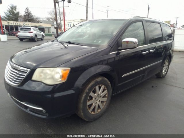 Photo 1 VIN: 2A4RR8DG3BR745041 - CHRYSLER TOWN & COUNTRY 