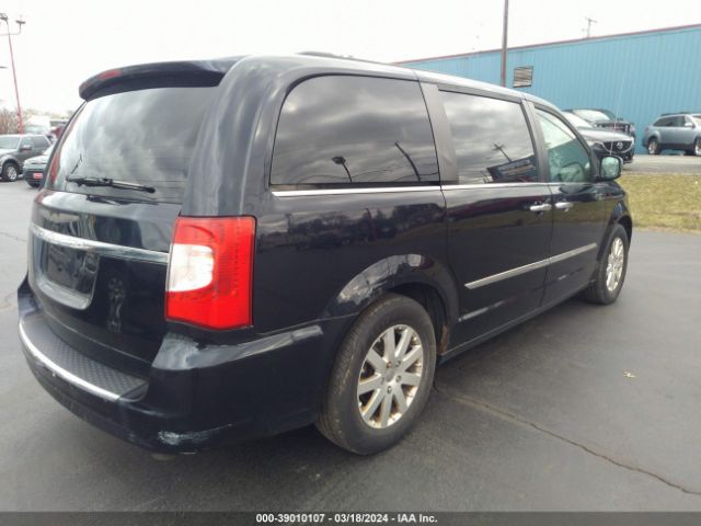 Photo 3 VIN: 2A4RR8DG3BR745041 - CHRYSLER TOWN & COUNTRY 