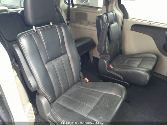 Photo 7 VIN: 2A4RR8DG3BR745041 - CHRYSLER TOWN & COUNTRY 