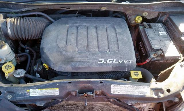 Photo 6 VIN: 2A4RR8DG3BR758372 - CHRYSLER TOWN AND COUNTRY 