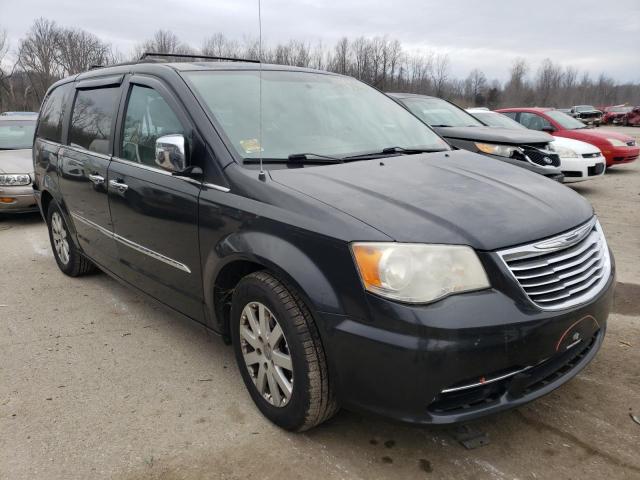 Photo 0 VIN: 2A4RR8DG3BR760932 - CHRYSLER TOWN &AMP COU 