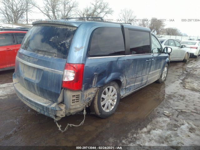 Photo 3 VIN: 2A4RR8DG3BR763586 - CHRYSLER TOWN & COUNTRY 