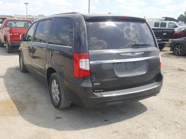 Photo 2 VIN: 2A4RR8DG3BR779562 - CHRYSLER TOWN & COU 