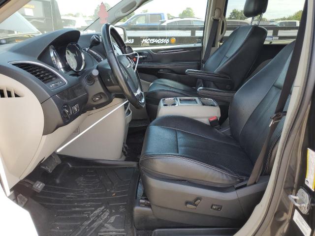 Photo 6 VIN: 2A4RR8DG3BR779836 - CHRYSLER TOWN & COU 