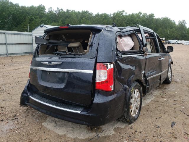 Photo 3 VIN: 2A4RR8DG4BR609713 - CHRYSLER TOWN &AMP COU 