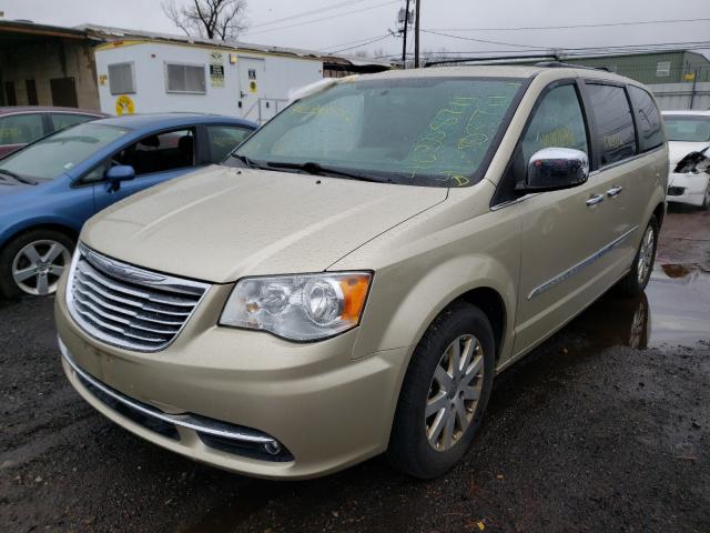 Photo 1 VIN: 2A4RR8DG4BR619142 - CHRYSLER TOWN &AMP COU 