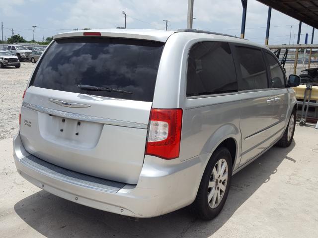 Photo 3 VIN: 2A4RR8DG4BR635650 - CHRYSLER TOWN & COU 