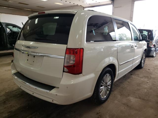 Photo 3 VIN: 2A4RR8DG4BR781529 - CHRYSLER TOWN &AMP COU 