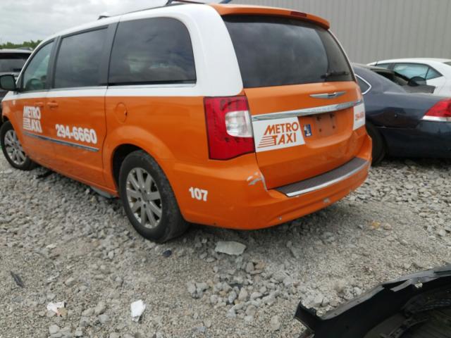 Photo 2 VIN: 2A4RR8DG4BR798377 - CHRYSLER TOWN & COU 